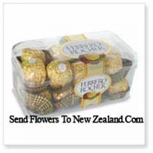 Lovely Box of 16 Pcs Ferrero Rochers